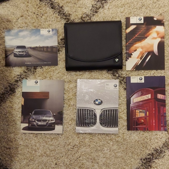 2011 BMW 3 Series Booklets